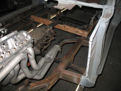 Exhaust_through_chassis01.jpg