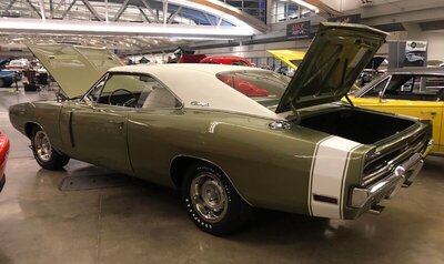 Misc Mopars (107).jpg