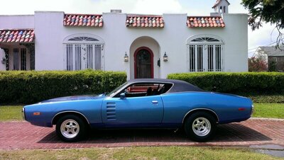 00 Cjmar88 72chrgr B5blue440 a.jpg