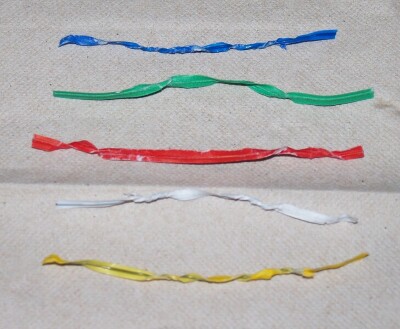 meaning-of-different-colors-of-twist-ties-on-bread.jpg