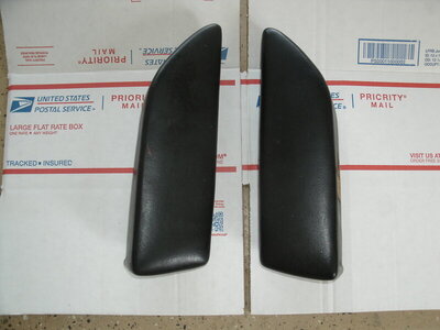 Vert rear pads 002.JPG