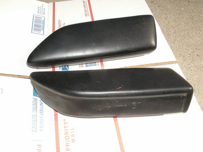 Vert rear pads 006.JPG