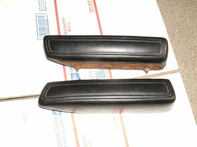 Vert rear pads 007.JPG