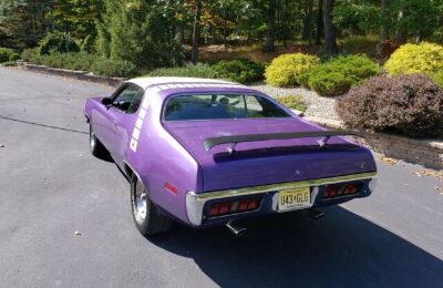 1971-road-runner-440-6-air-grabber-8.jpg