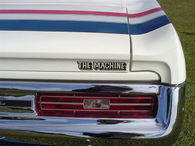 70rebelmachine-6.jpg