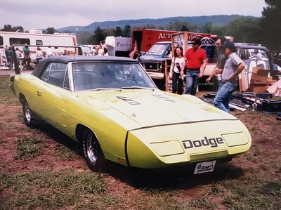 Misc Mopars (7).jpg