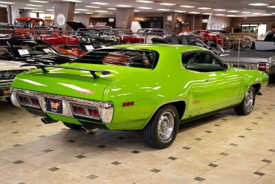 1971-plymouth-gtx-440-six-pack.jpg
