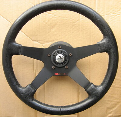 DC steering wheel 331AA.jpg