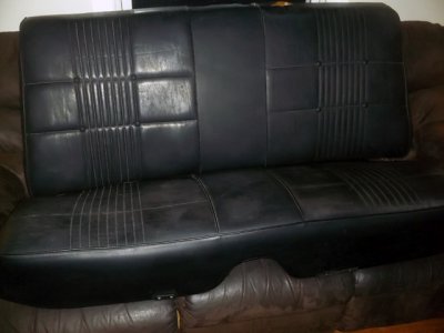 RearSeat.jpg RearSeat.jpg