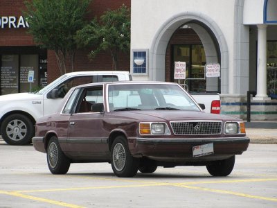 1985-89-Plymouth-Reliant-Rayford-Rd-11-Jul-12.jpg