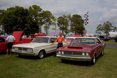 pigs --66 interior lots more 163.jpg