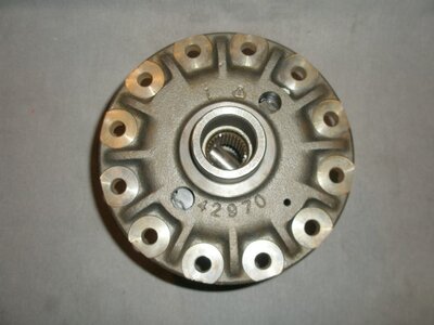 GEARS & CARRIER DANA 60 015 (Small).JPG