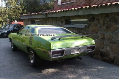 plymouth__road_runner_440ci_performance_72_roadrunner_1972_2_lgw.jpg