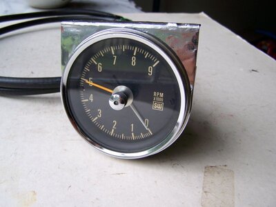 SW 9000 cable tach.JPG