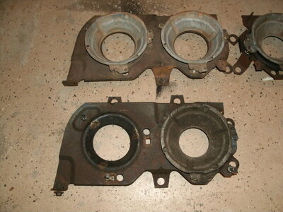 1970 Ply Headlight Brkts 002.JPG