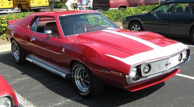 800px-1971_AMC_Javelin_AMX_red_MD_frontright.jpg