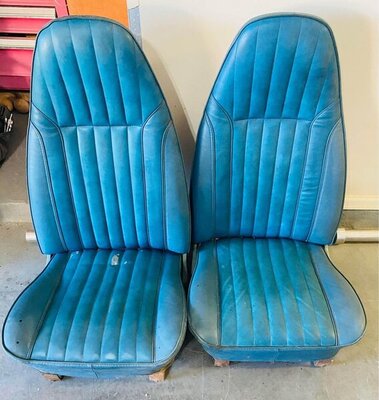 Seats1 mopar.jpg