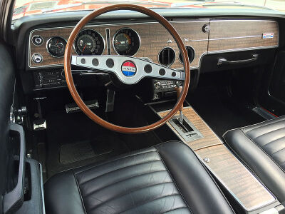 800px-1970_AMC_AMX_BBO_390_Go_Pac_at_AMO_2015_show_4of5.jpg