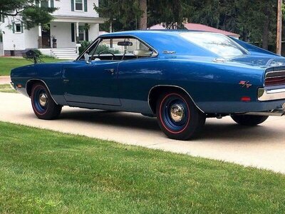 00 '69 Dodge Charger RT 2.jpg