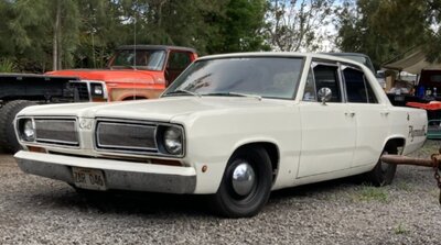 68 Valiant.jpg 68 Valiant.jpg