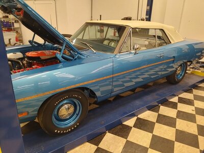 00 1970 440-6 RoadRunner (2).jpg