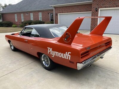 00 1970 Plymouth Superbird 2.jpg