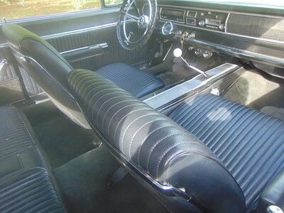 DSC00146 1966 hemi coronet interior.jpg