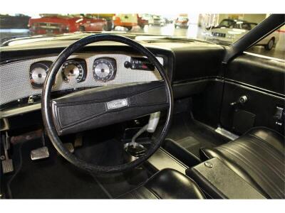 7372345-1974-amc-javelin-std.jpg