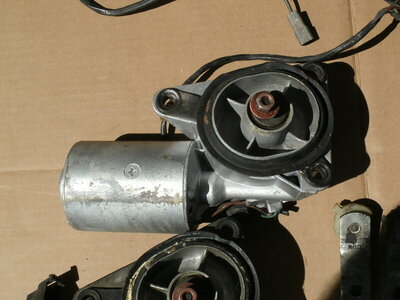 Wiper motors 3spd 011.JPG