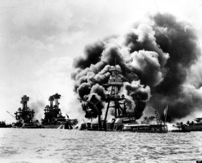 Pearl Harbor Dec. 7th 1941 Japanese attack #7.jpg