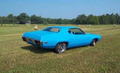 hemmings-road-runner1-1539025880.jpg
