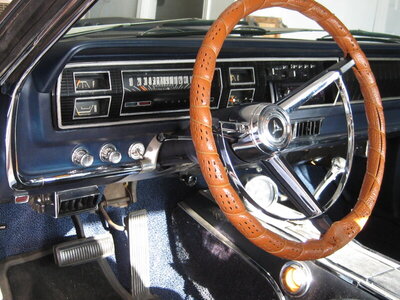 Drivers side dash and wheel.JPG