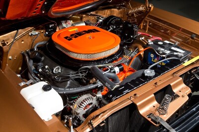 015-1970-dodge-coronet-rt-engine.jpg?fit=around%7C770:481.jpg