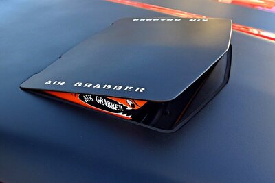 005-goldenberg-1972-plymouth-road-runner-air-grabber-hood-scoop.jpg