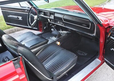 178776718    67’ Hemi 4spd GTX c.jpg