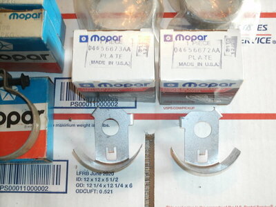 NOS Mopar parts Ex Clamps 003.JPG