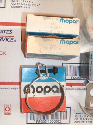 NOS Mopar parts Ex Clamps 004.JPG