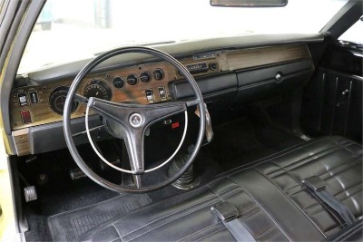 1970-Dodge-Super-Bee-426-interior.jpg