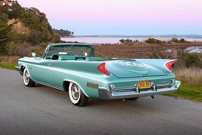 1960 Chrysler New Yorker 2.jpg