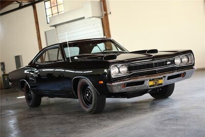 1969 Dodge HEMI SuperBee 426-425 1.jpg