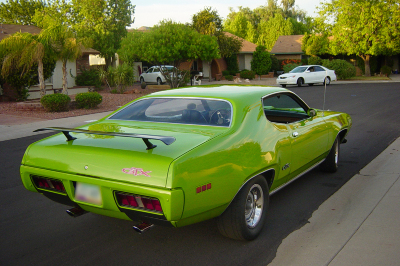 44085_Rear_3-4_Web.jpg