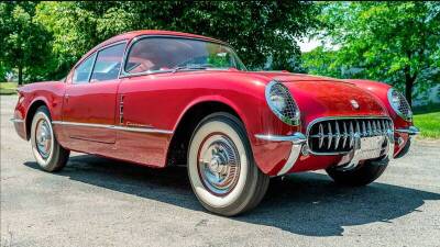 vette-Corvair-Motorama-Replica-prototype-handmade-fiberglass-concept-Zora-Duntov-Barris-fastback.jpg