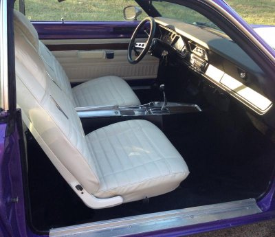 1972 Dodge Demon Interior White Front Seats.jpg
