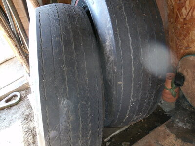 More parts from Barn 010.JPG