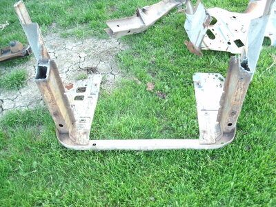 More Barn parts items 027.JPG