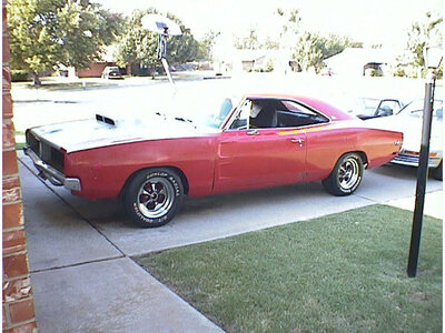 Charger in driveway Left Side.jpg Charger in driveway Left Side.jpg