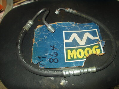 Moog Power steering hose HEMI #864.JPG Moog Power steering hose HEMI #864.JPG
