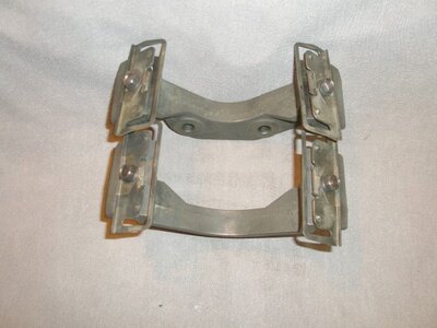 Spindles Shields Mounts Bolts 017 (Small).JPG Spindles Shields Mounts Bolts 017 (Small).JPG