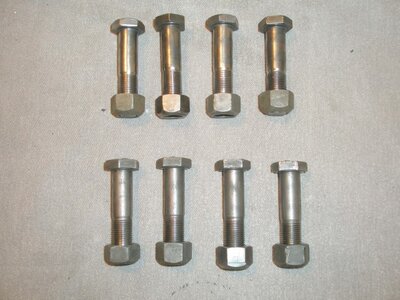 Spindles Shields Mounts Bolts 024 (Small).JPG Spindles Shields Mounts Bolts 024 (Small).JPG