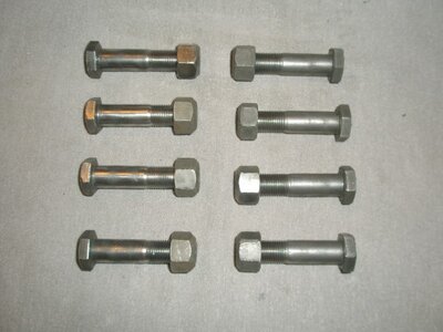 Spindles Shields Mounts Bolts 025 (Small).JPG Spindles Shields Mounts Bolts 025 (Small).JPG
